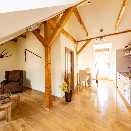 Tvrz Aparthotel Skocice