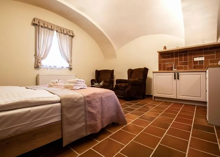 Tvrz Apartahotel Skocice