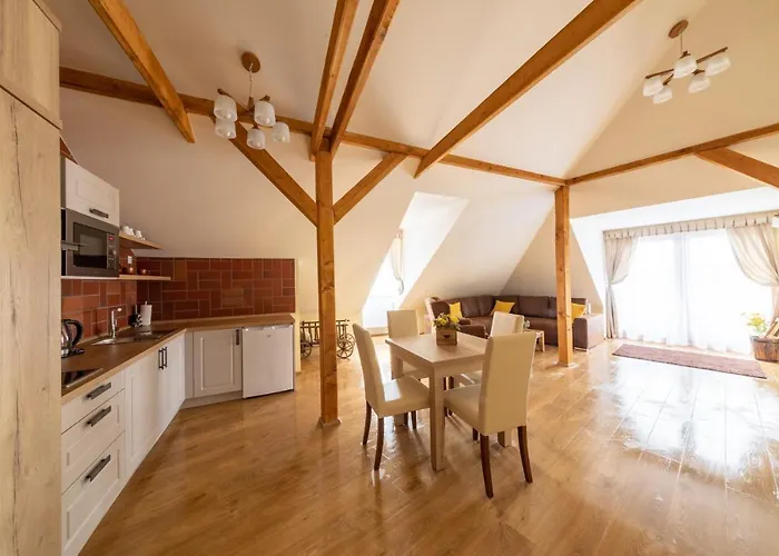 Tvrz Apartahotel 3*