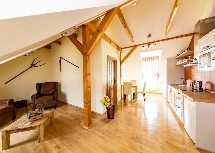 Tvrz Apartahotel Skocice